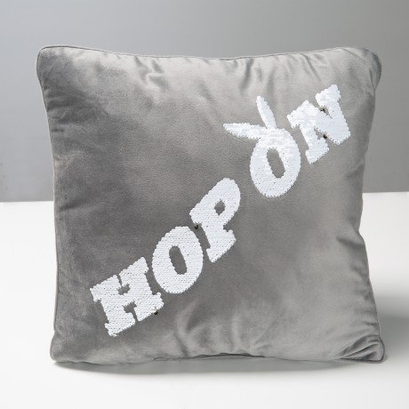 Декоративная подушка бархатная «Эллен» (Ellen) с надписью пайетками «Hop on»
